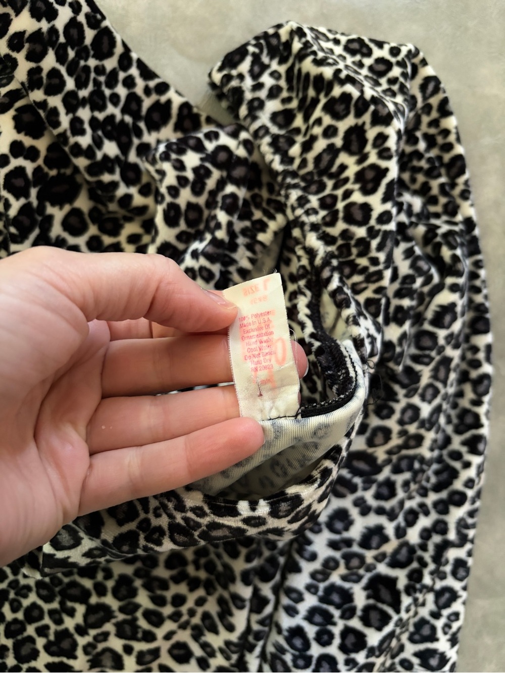 Vintage Y2K White Velvet Leopard Print Bodycon Dress 90s Scoop Neck Midi - Picture 7 of 10